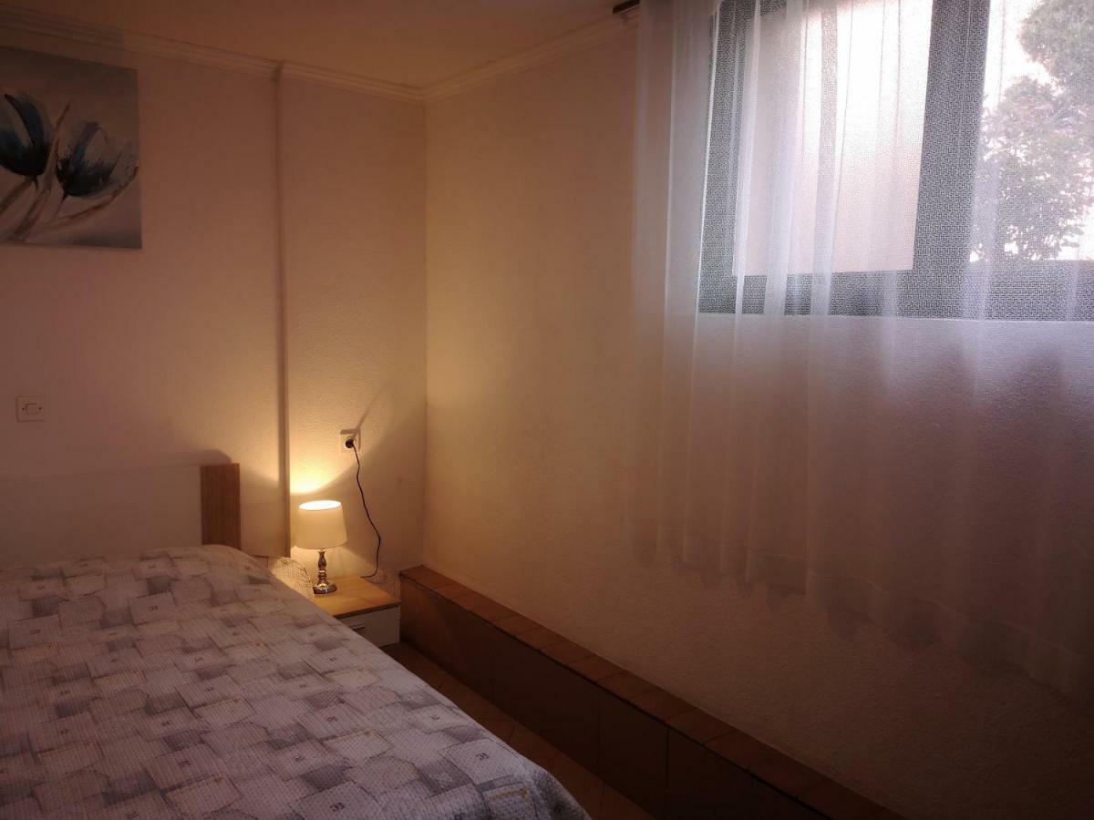 Franko Apartmani Zambratija  Zewnętrze zdjęcie